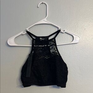 NWT Buckle / BKE boutique Black Lace Halter bralette - size Medium